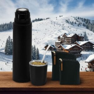 Termo, mate viajero y estuches